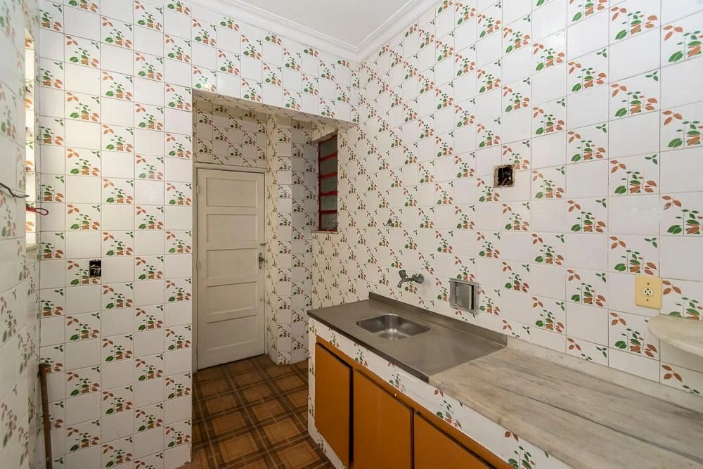 Unfurnished apartment with 2 bedrooms and 1 parking space