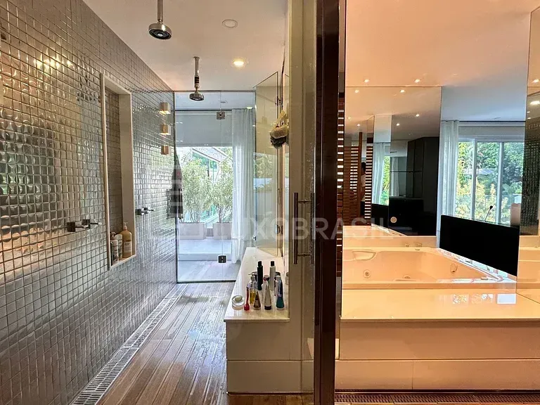 Casa moderna com 3 quartos e 5 vagas de garagem — photo 42