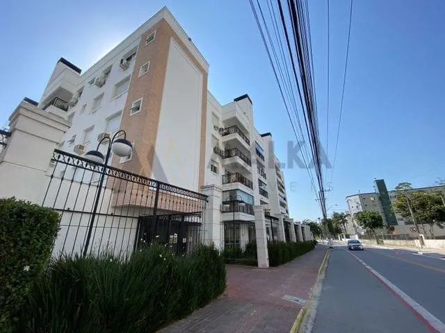 337 m² apartment with 3 en-suite bedrooms and 2 parking spots — photo 30