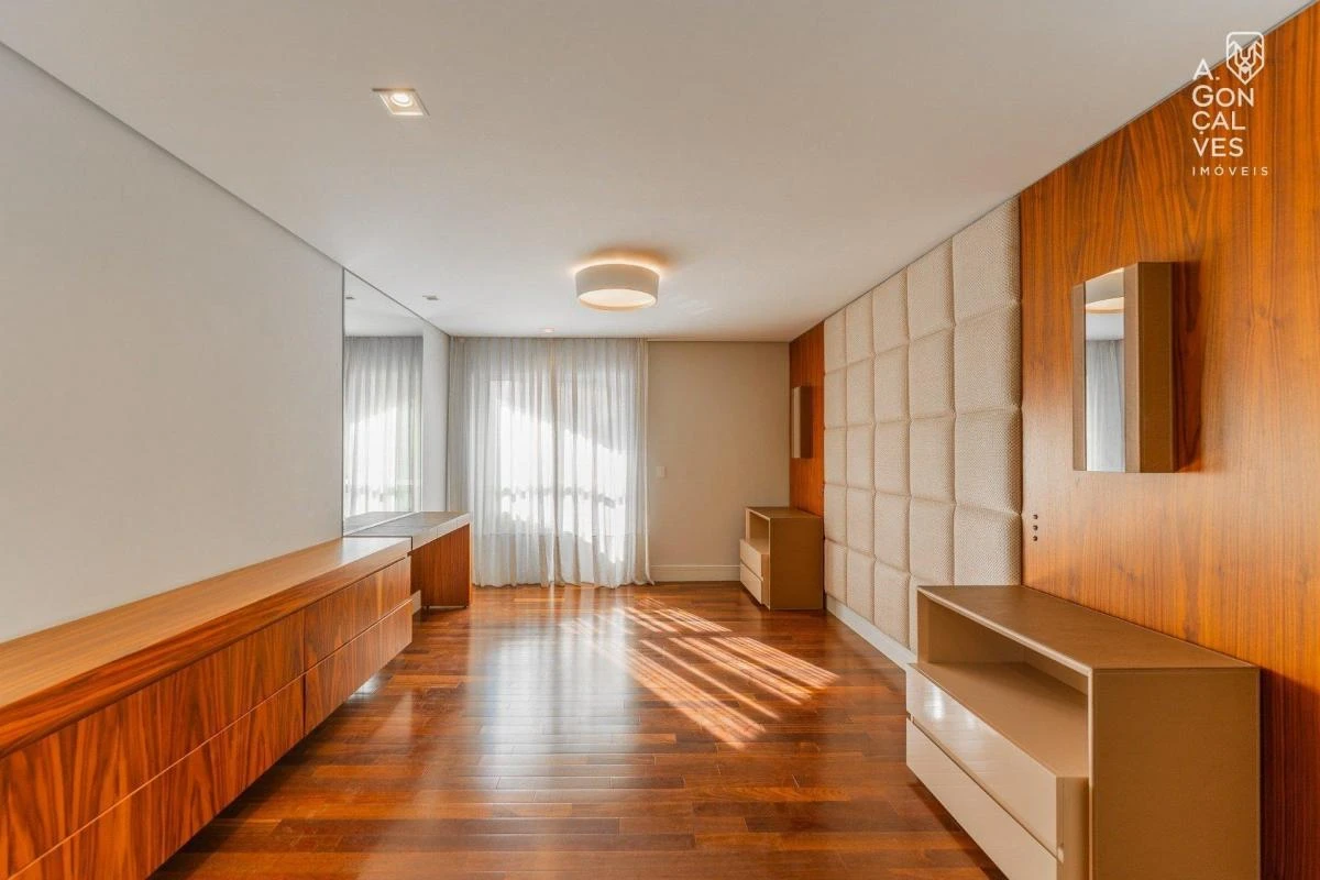 Робоче місце та 5 спалень: квартира 442 м² — photo 17