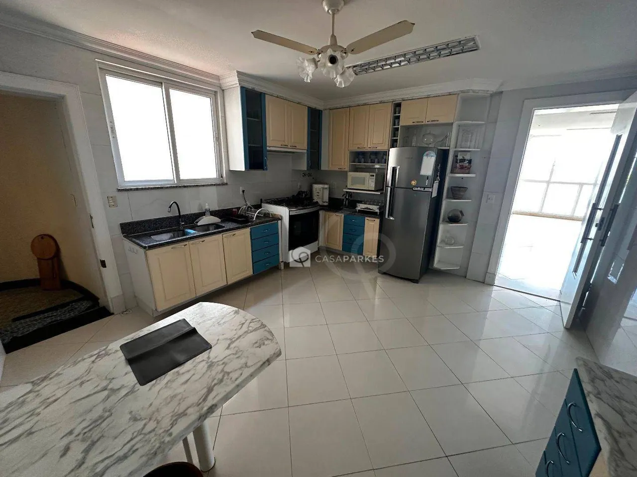 Furnished house with 5 bedrooms and 1200 m² gas kitchen — photo 9