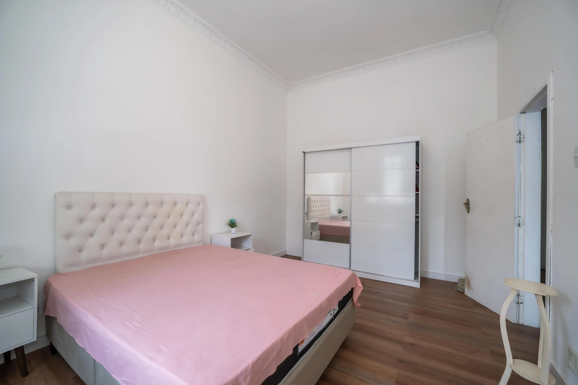 Apartamento mobiliado de 2 quartos com máquina de lavar — photo 8