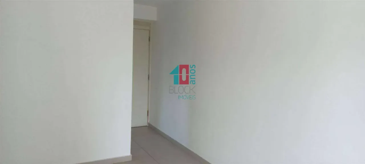 Apartamento de 2 quartos com vaga e cozinha separada — photo 14