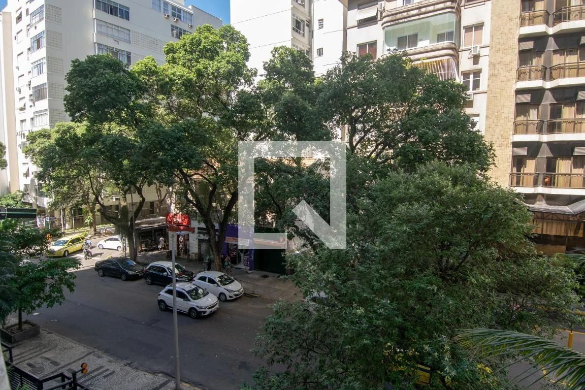 2-bedroom apartment with a private BBQ — photo 32
