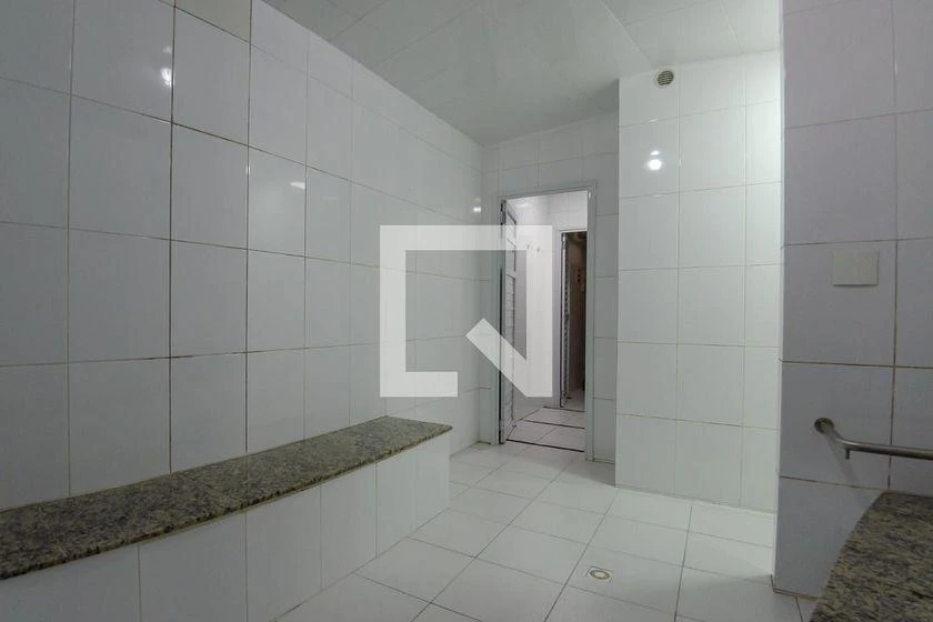 Apartamento amueblado con 2 dormitorios y 115 m² — photo 42