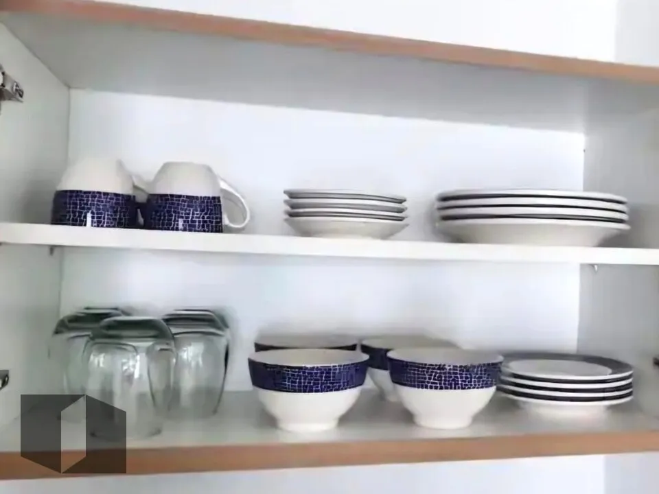 Apartamento de 1 quarto com varanda e cozinha compacta — photo 18