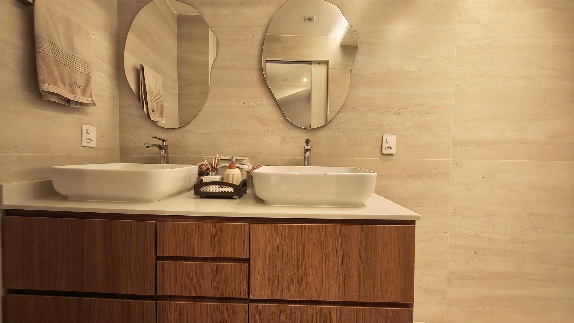 Apartamento mobiliado com 3 suítes e varanda com churrasqueira — photo 34