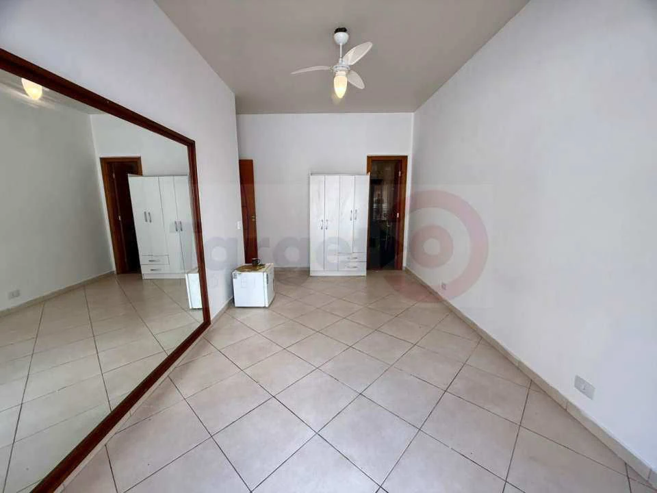 3-bedroom apartment in a building with a sauna — photo 6
