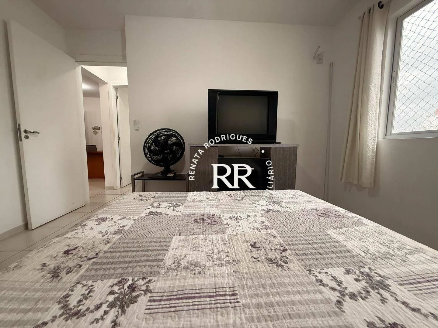 Washing machine in a 2-bedroom apartment, 52 m² — photo 48