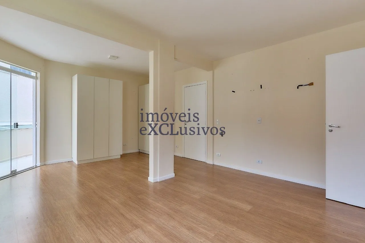 House with 3 en-suite bedrooms and 500 m², 3 parking — photo 26