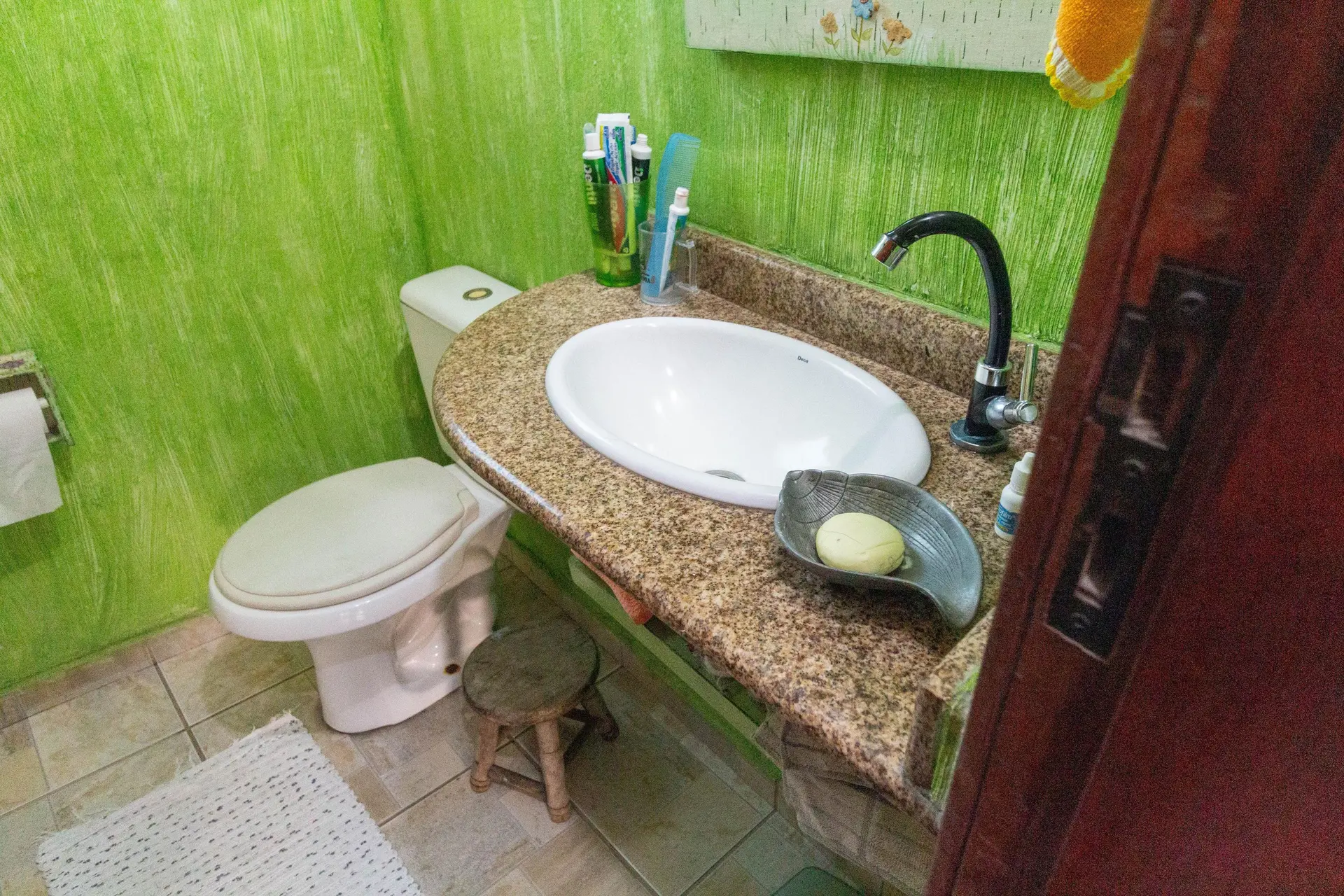 7-bedroom house with a jacuzzi — photo 100