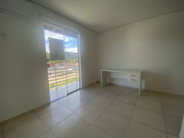 Геминированный дом 67 м²: 2 спальни и кухня открытого плана — photo 14