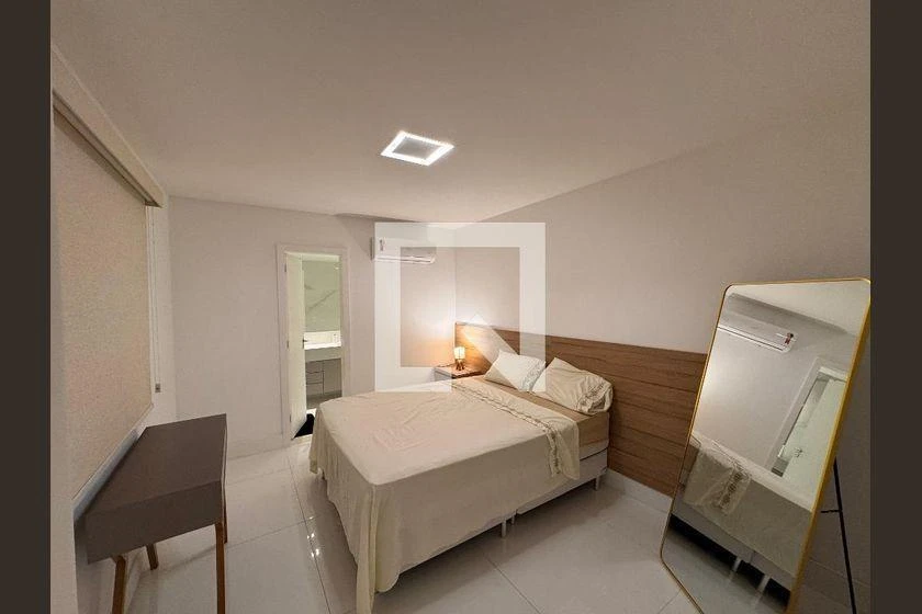 Rental house with 4 suites and 450 m² — photo 8