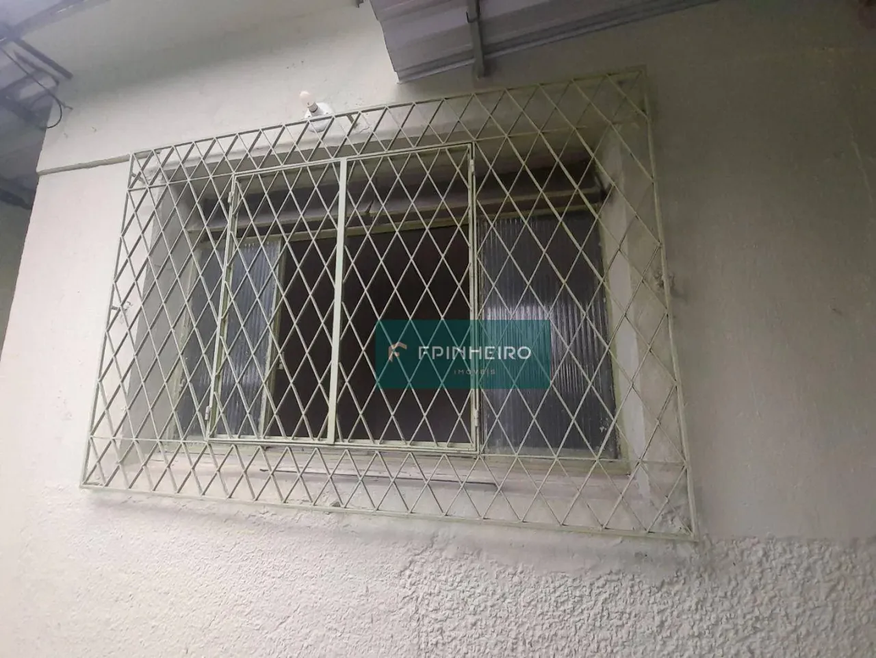 Casa com 2 dormitórios, 1 banheiro e varanda — photo 18