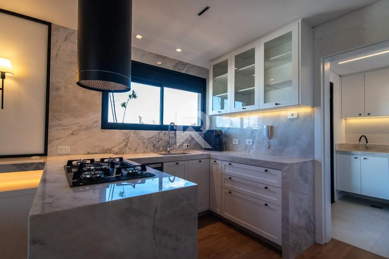 Apartamento amueblado de 2 dormitorios con balcón gourmet y 2 plazas — photo 9