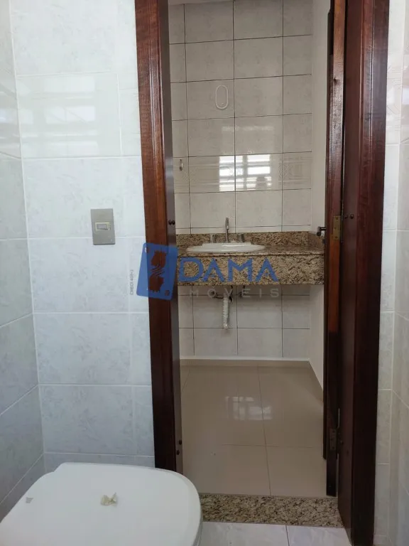 Триплекс-дім на 450 м² з 2 спальнями-сюїтами — photo 52