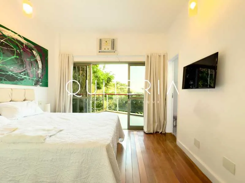 Casa mobiliada com 5 quartos e piscina ao ar livre — photo 21