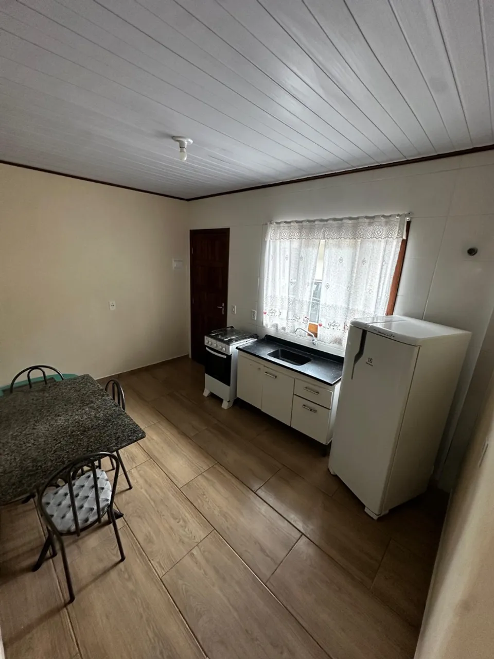 Furnished 30 m² studio in Florianópolis — photo 19