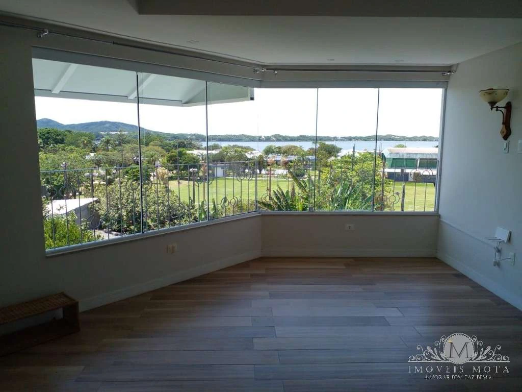 Casa em condomínio fechado com 4 quartos e jardim privativo — photo 5