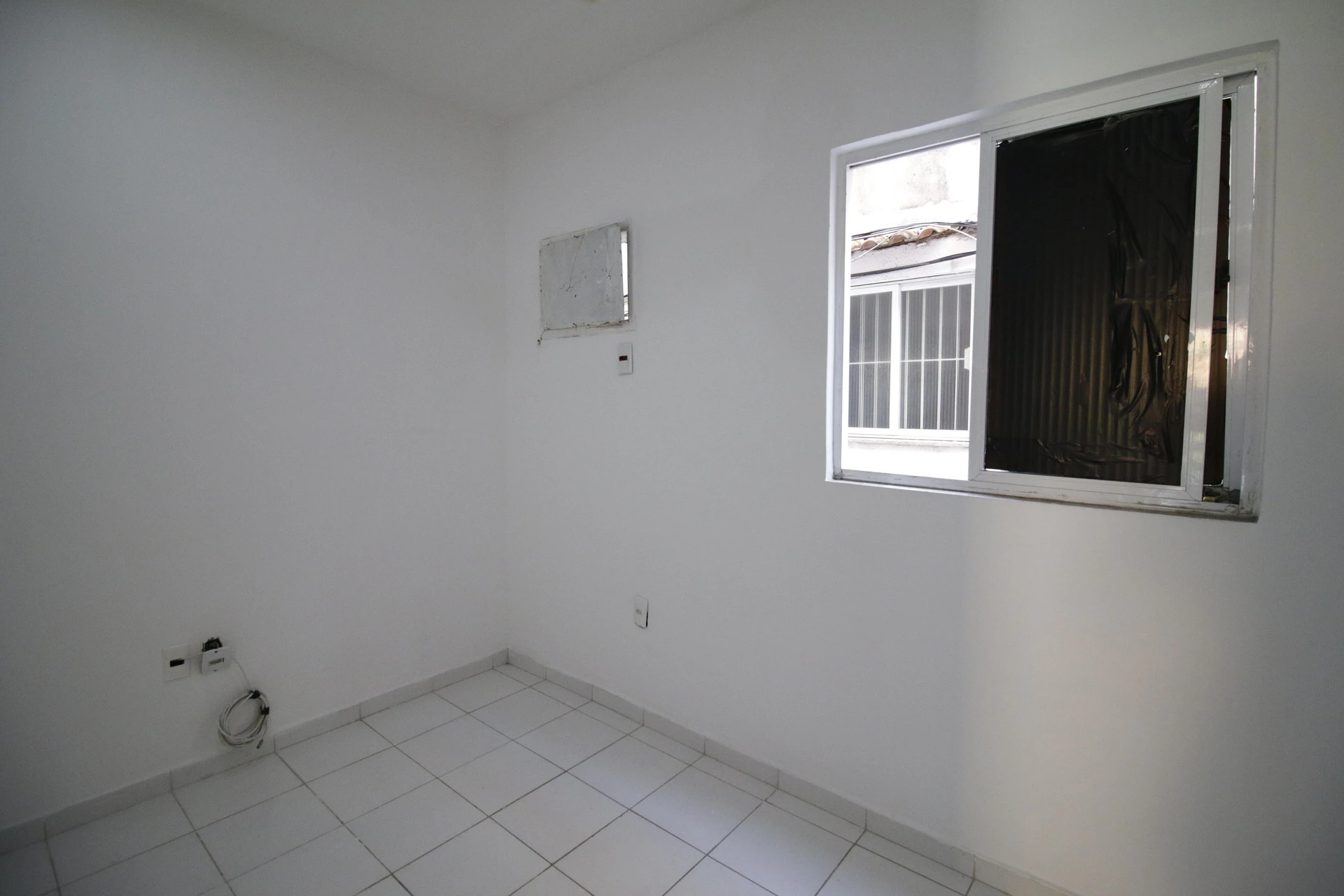 Casa sem mobília com 2 quartos e varanda — photo 29