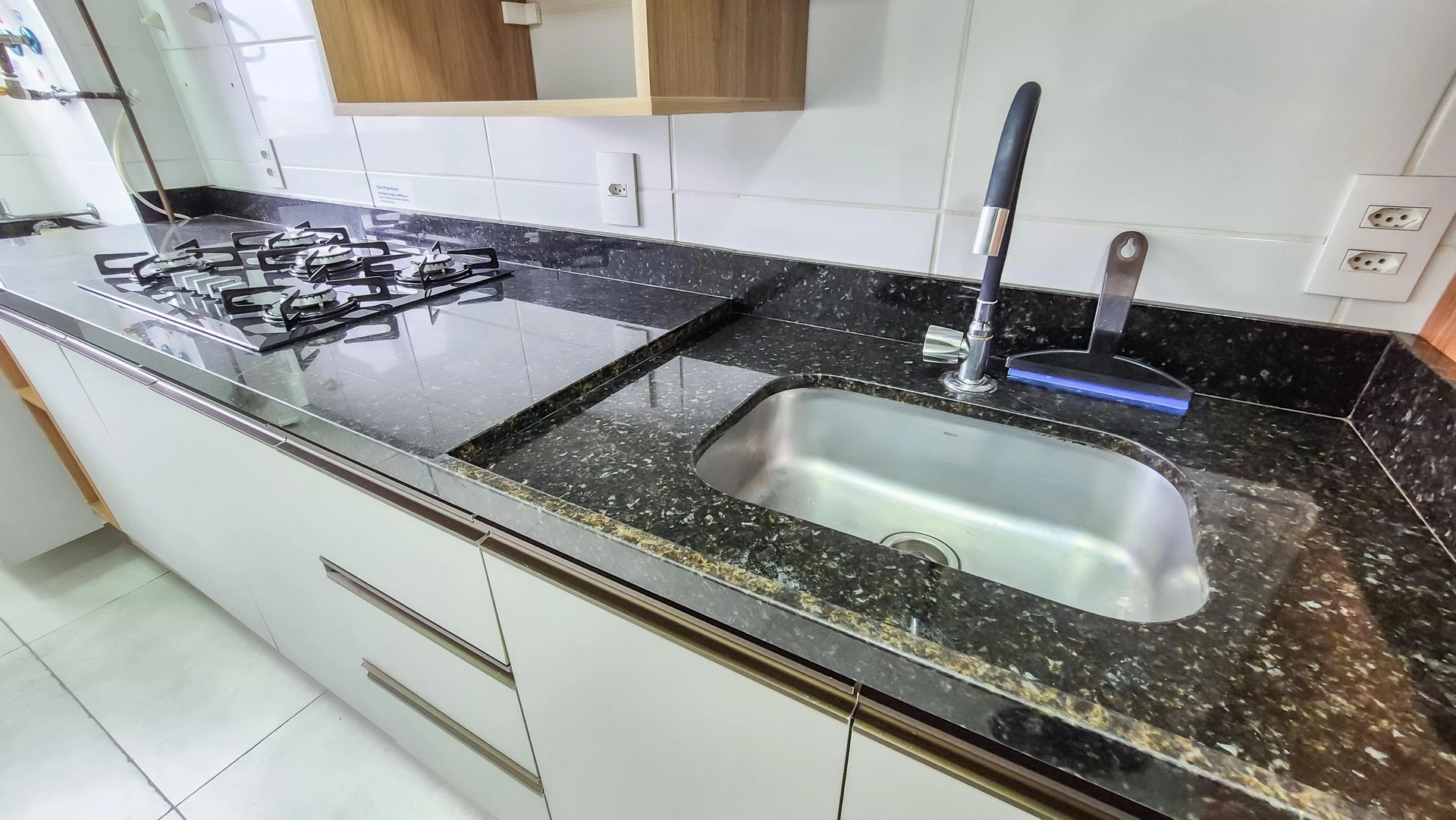 Apartamento com 2 quartos e varanda — photo 12