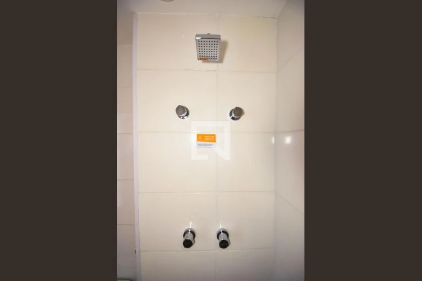 Apartamento de 2 dormitorios con balcón y 48 m² — photo 27