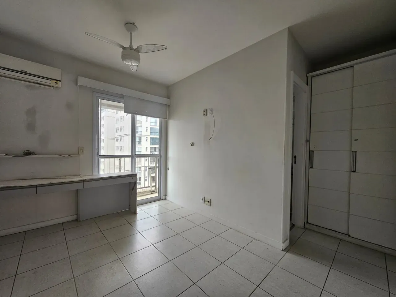 Home office in a 2-bedroom apartment, 78 m² — photo 23