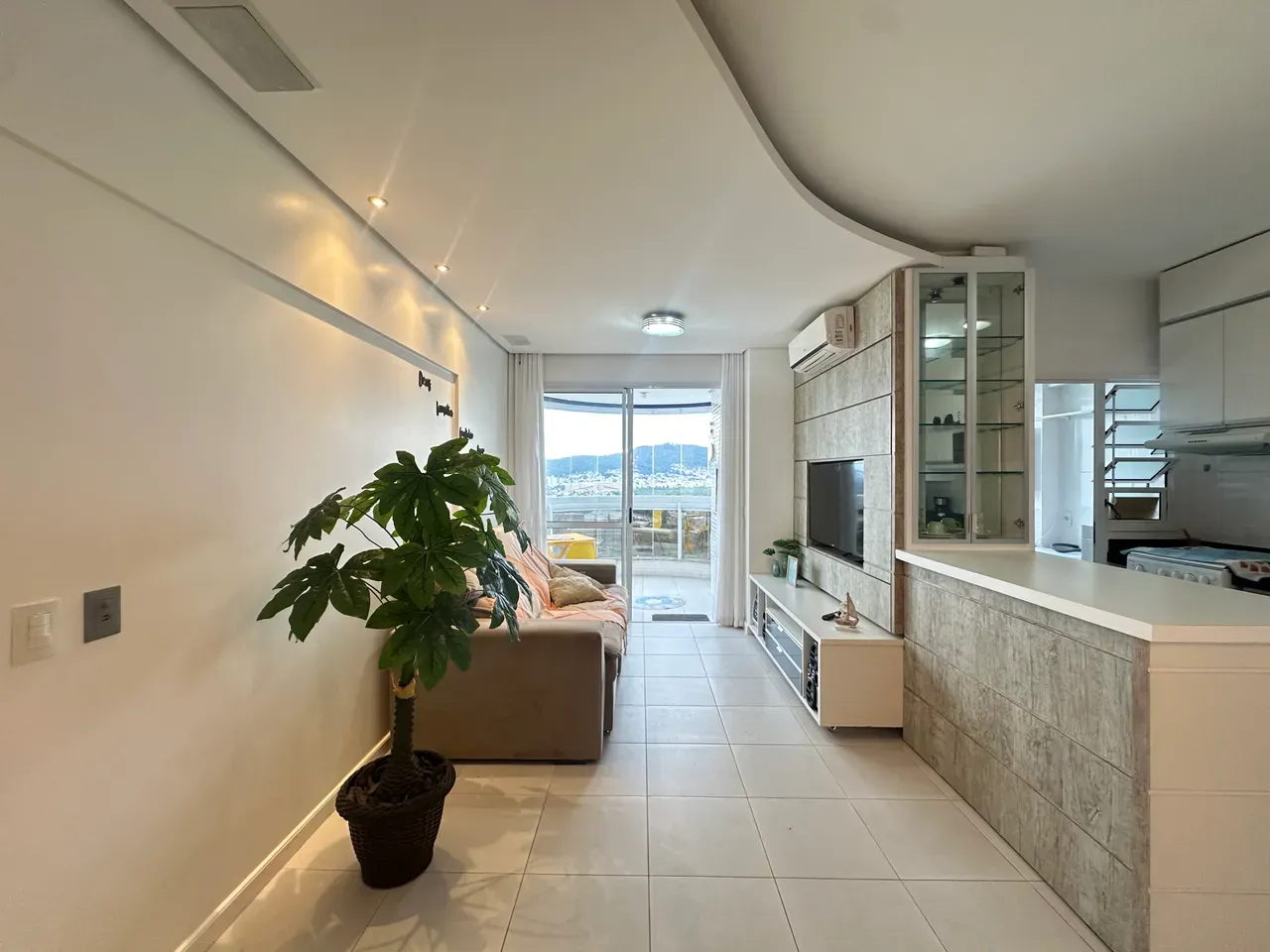 Apartamento amueblado de 2 dormitorios con suite y 74 m² en el 6º piso — photo 16
