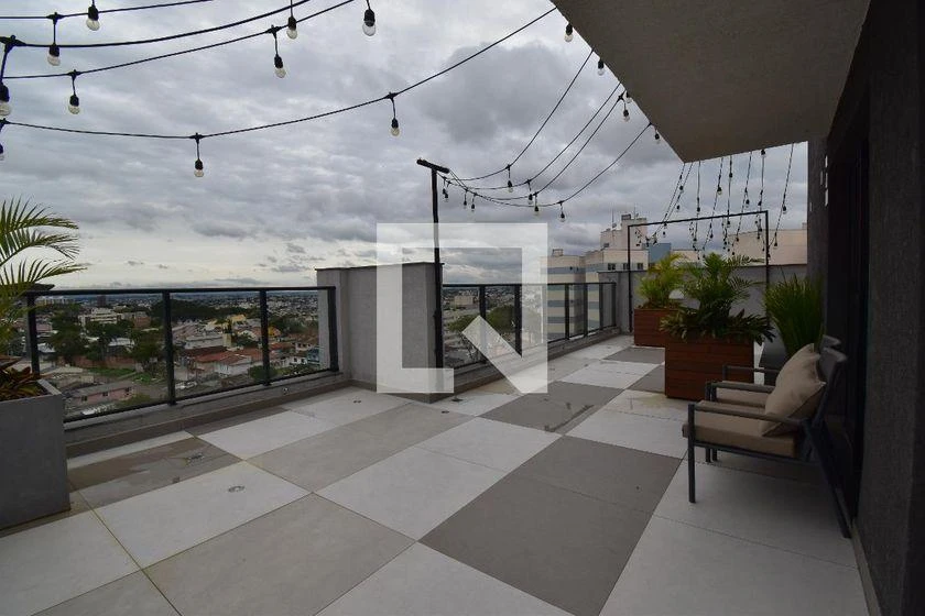 3-bedroom apartment in a building with a gym — photo 3