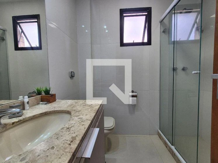 Furnished apartment, 180 m², with a glass-enclosed balcony — photo 19