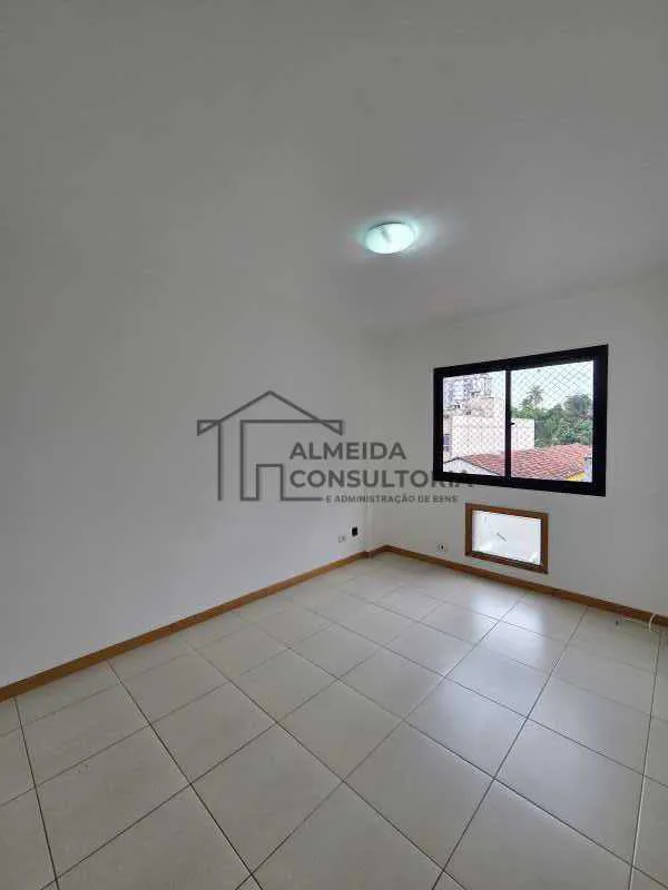 2-bedroom apartment in a building with a sauna — photo 10