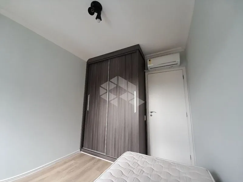 Apartamento com piso de madeira ou laminado, Itacorubi Norte — photo 26