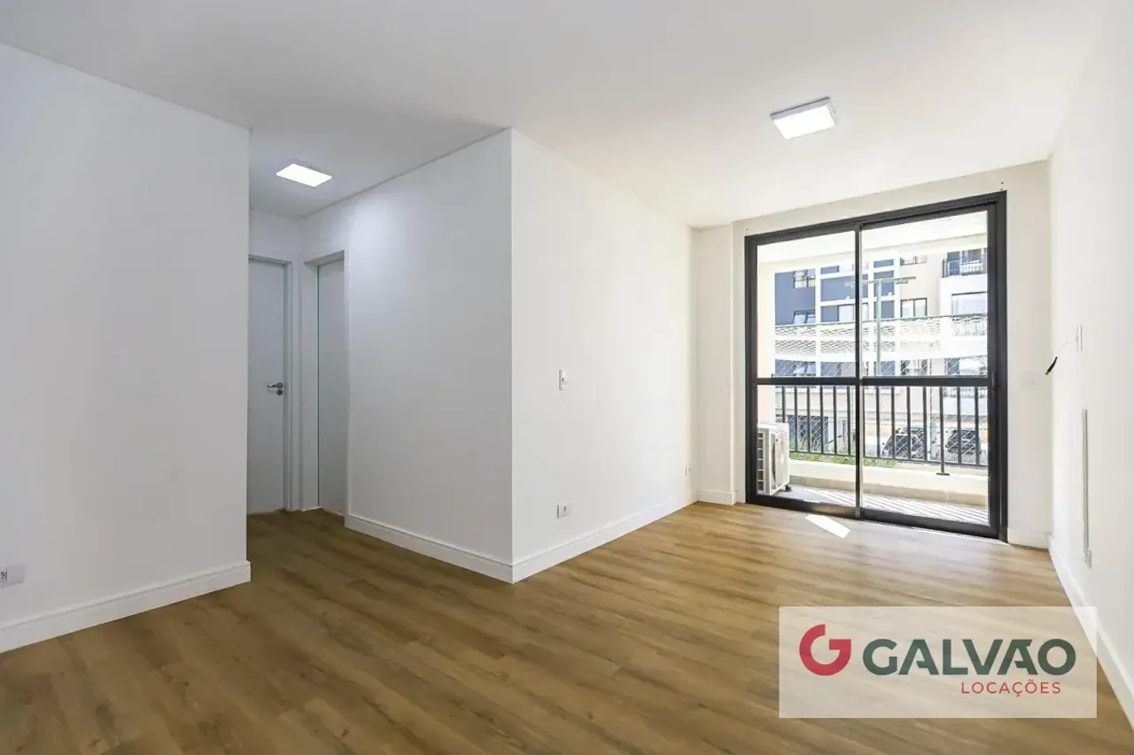 Rental apartment with 2 bedrooms and a balcony