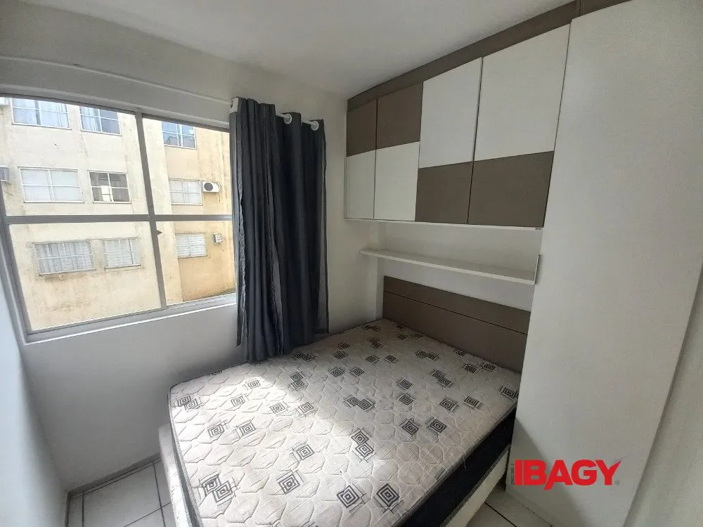 64 m² unfurnished apartment with 2 bedrooms and 1 bath — photo 22