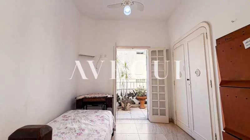 Furnished penthouse with 5 bedrooms and 3 bathrooms — photo 17