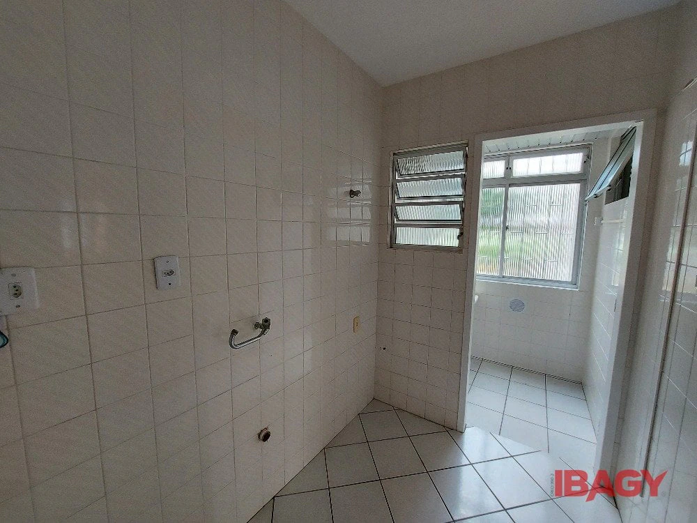 3-bedroom apartment, 51 m² — photo 2