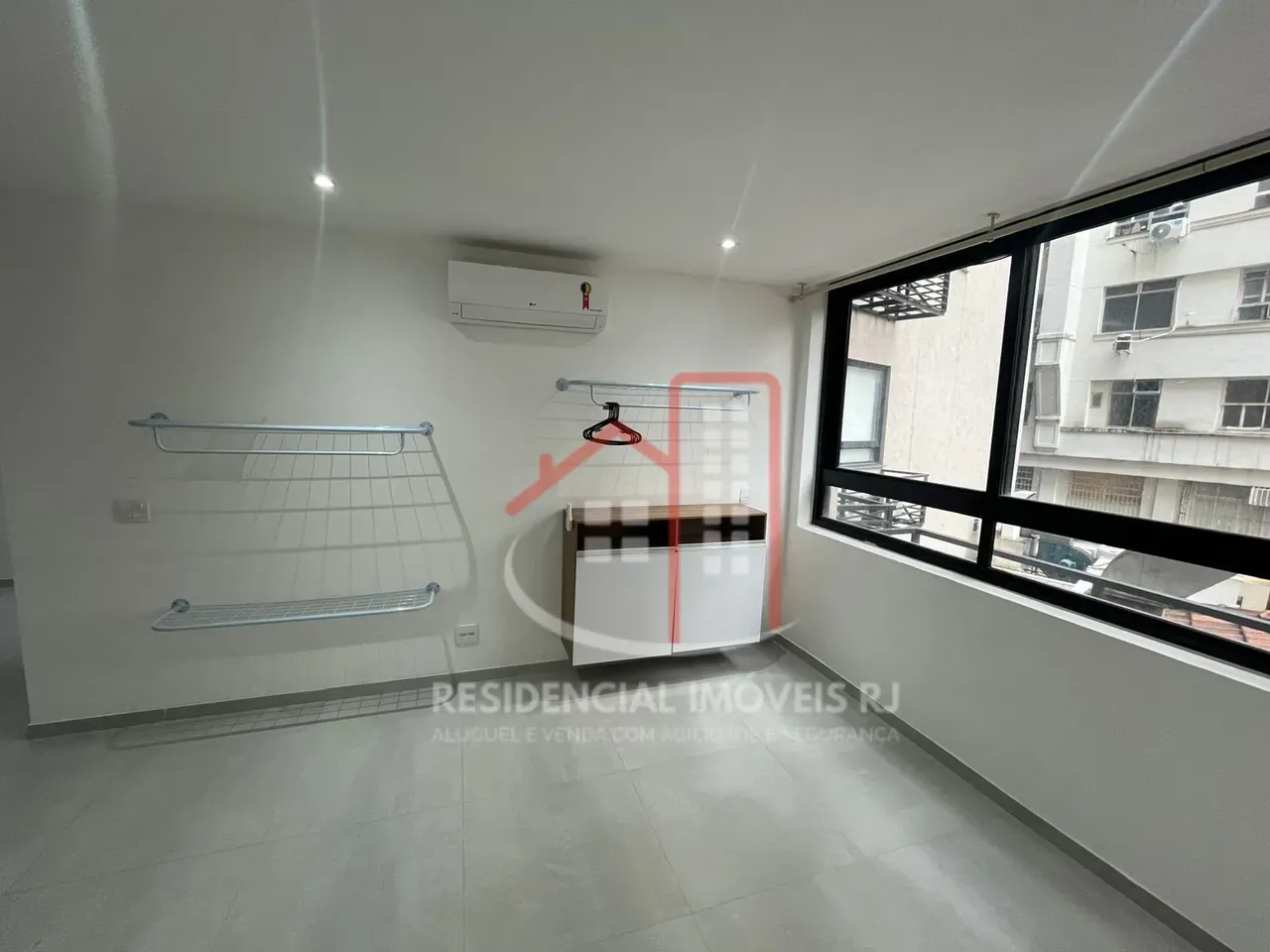 One-bedroom apartment with a home office — photo 11