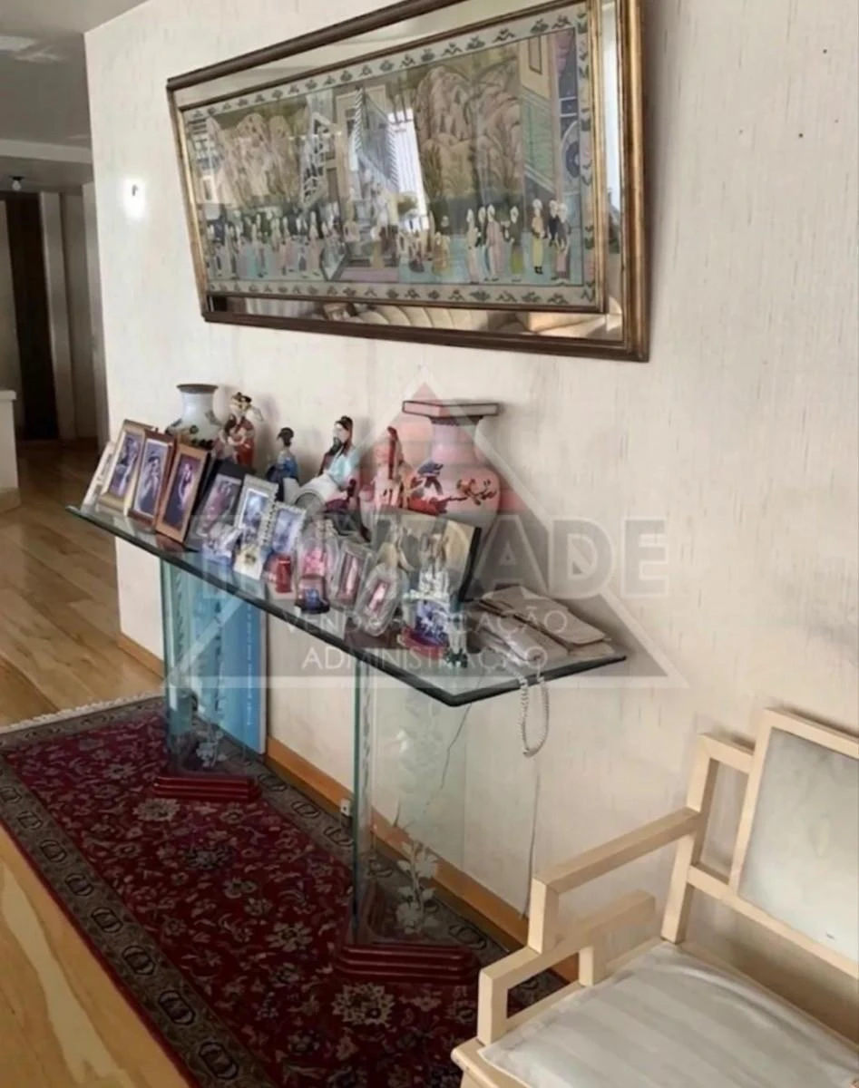 Top-floor apartment with 4 bedrooms, 4 baths and 300 m² — photo 13