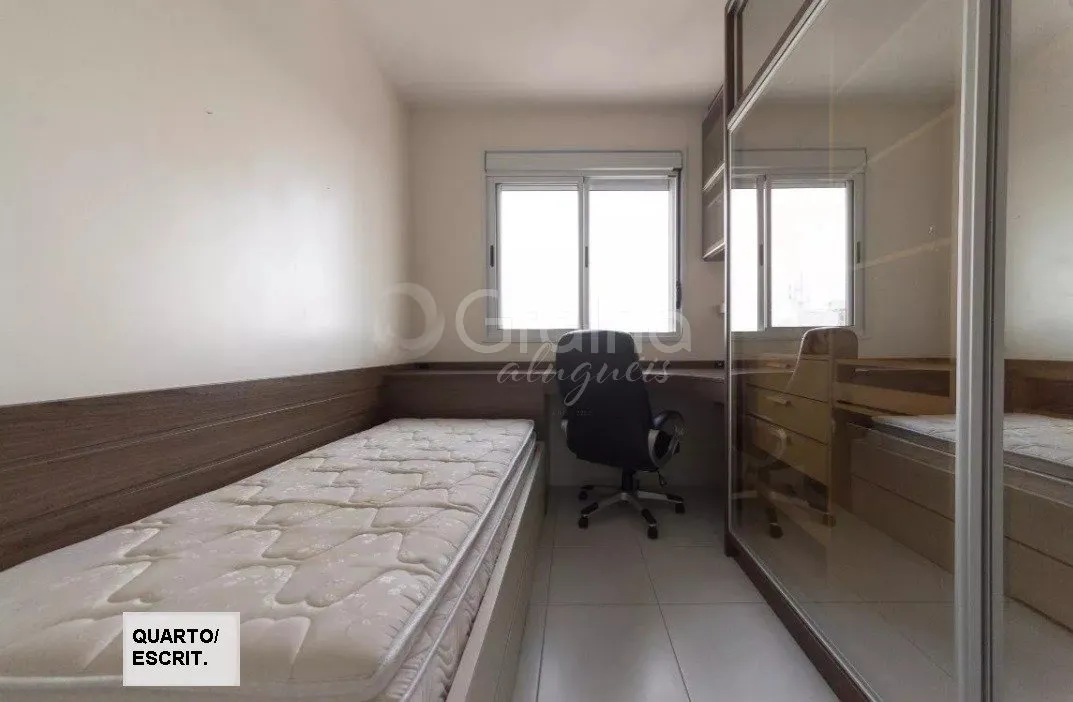 Furnished 99 m² apartment with 2 bedrooms and an en-suite — photo 17
