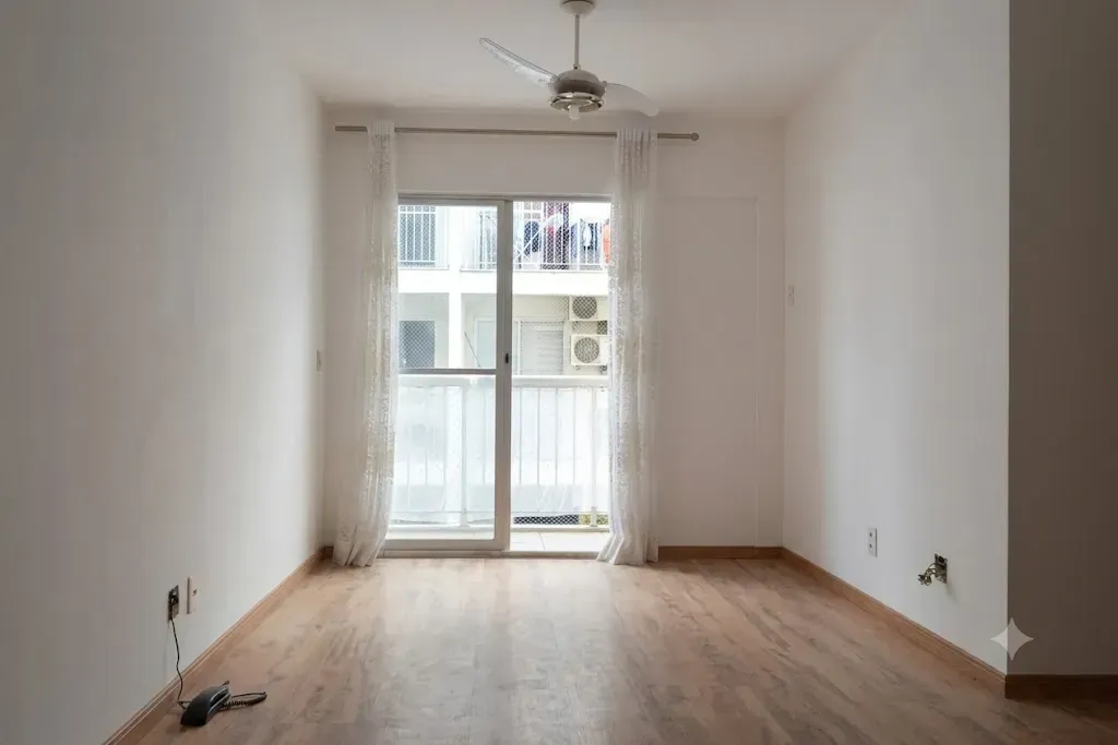 Furnished apartment with 2 bedrooms, balcony and 1 parking — photo 6