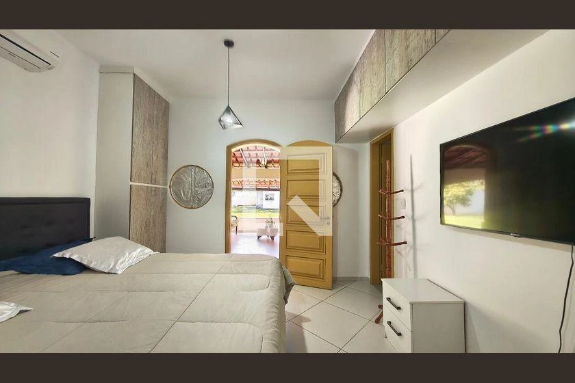 Casa com 4 quartos e 341 m², 3 suítes — photo 46