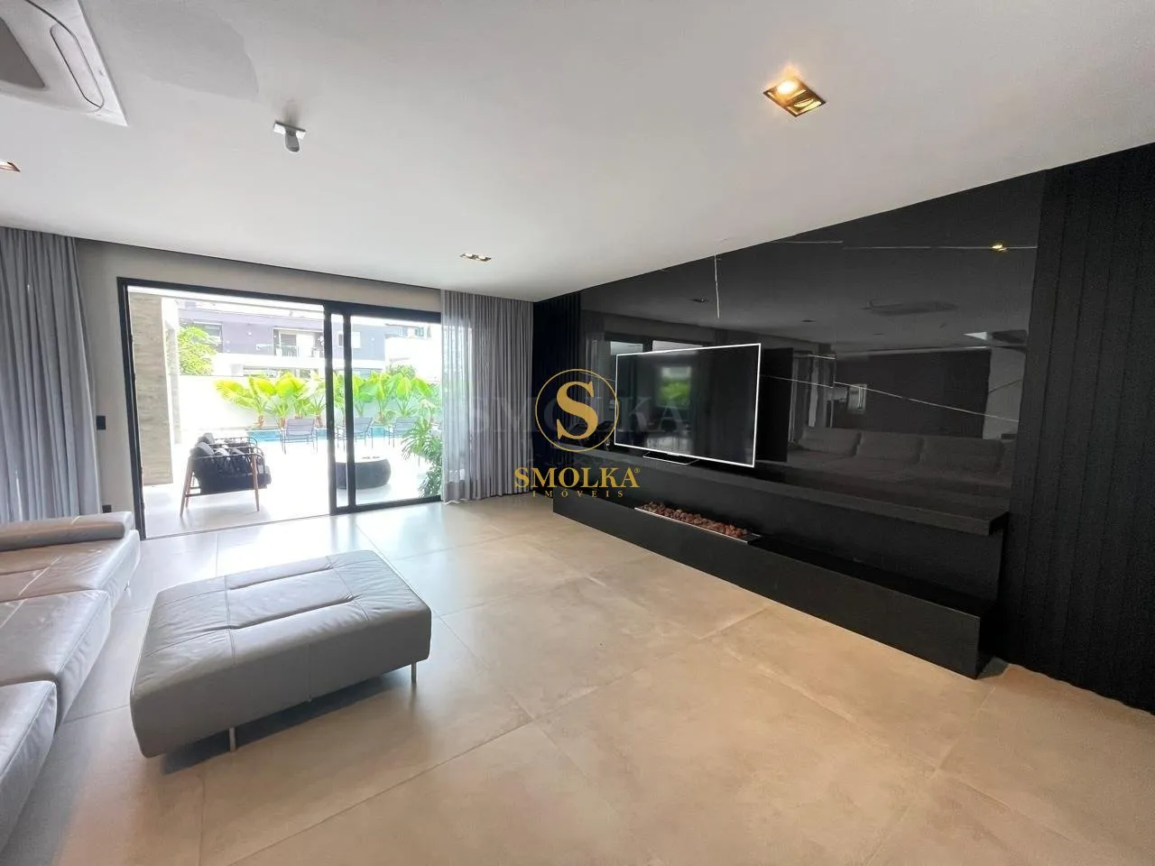 Меблированный дом 645 м² с 5 спальнями и 7 санузлами — photo 29