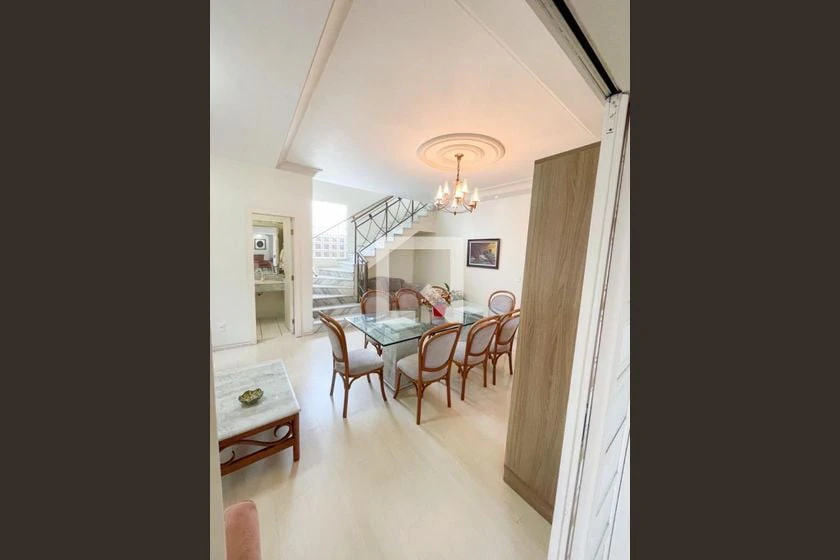 Furnished house with 5 bedrooms and a gas stove — photo 29
