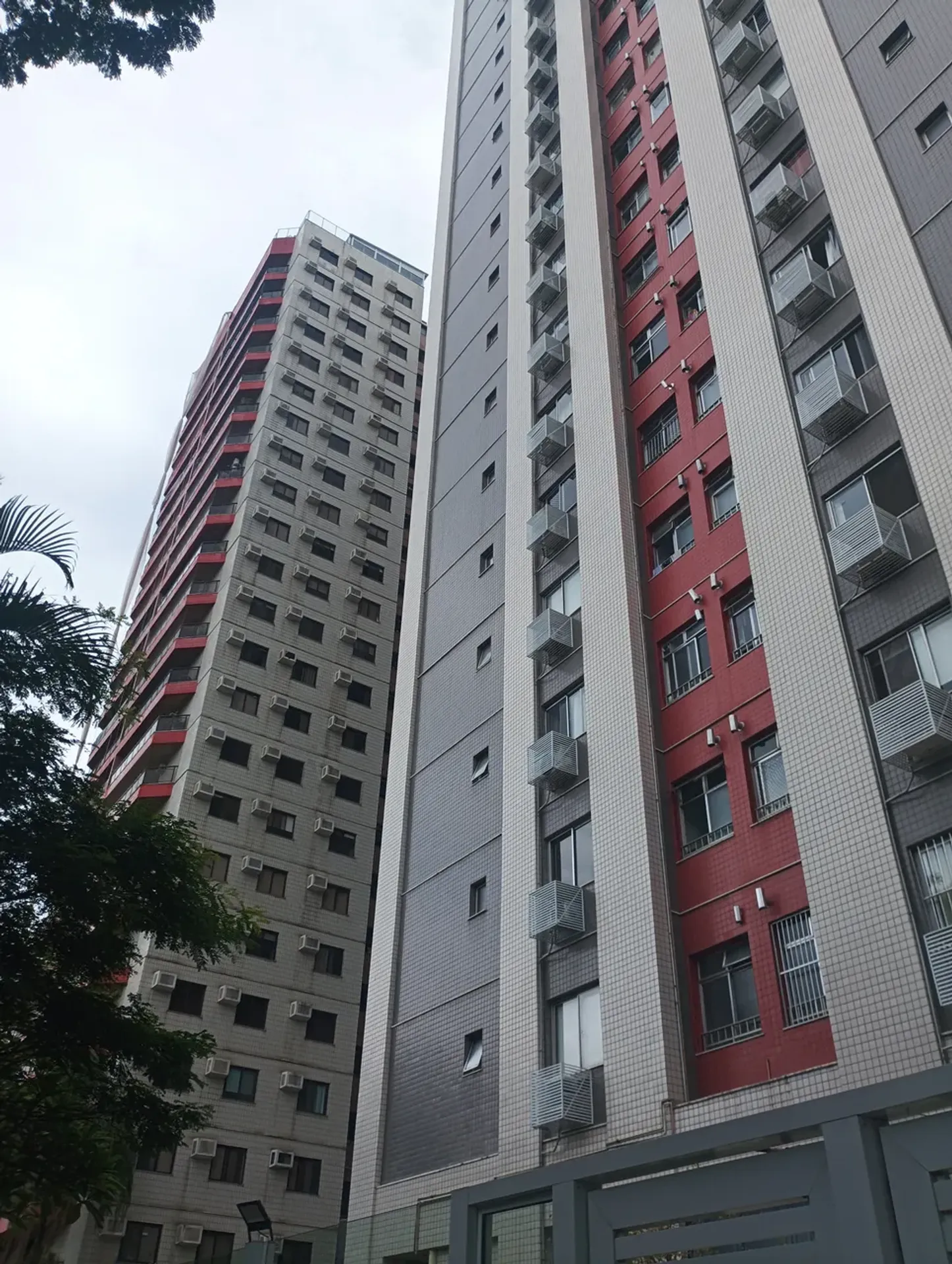 Apartment on the 9th floor with a park view — photo 16