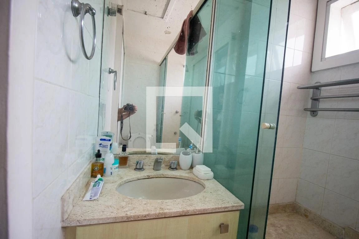 4-bedroom house with a walk-in closet in Rio de Janeiro — photo 49