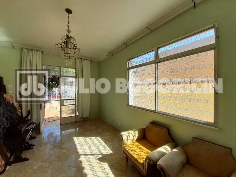 Будинок 360 м² із спільним басейном — photo 8