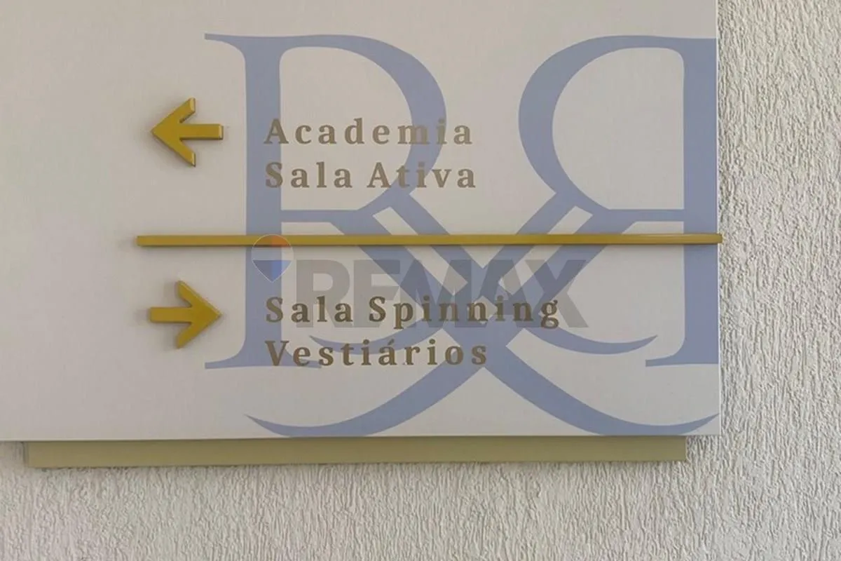 Apartamento de 315 m² com 4 dormitórios e 5 banheiros — photo 48