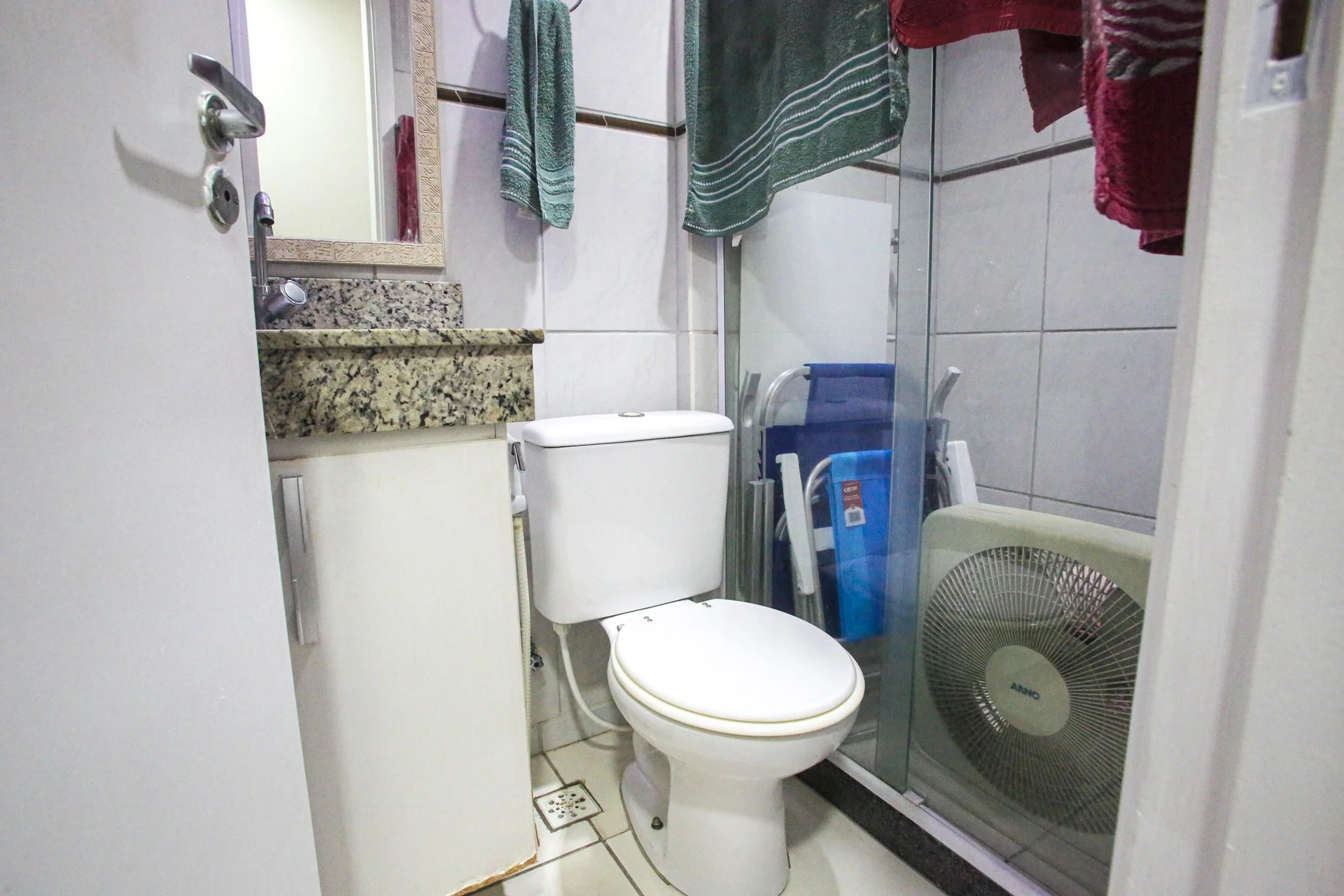 Home office in a 2-bedroom apartment, 54 m² — photo 31
