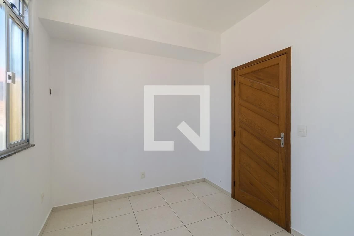Apartment with 2 bedrooms and a gas stove — photo 7