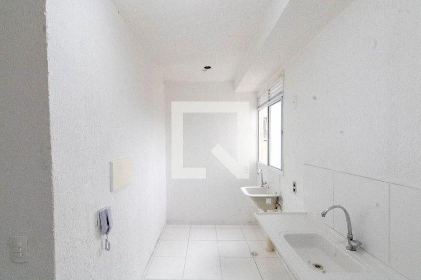Apartamento de 2 quartos em condomínio com piscina — photo 19